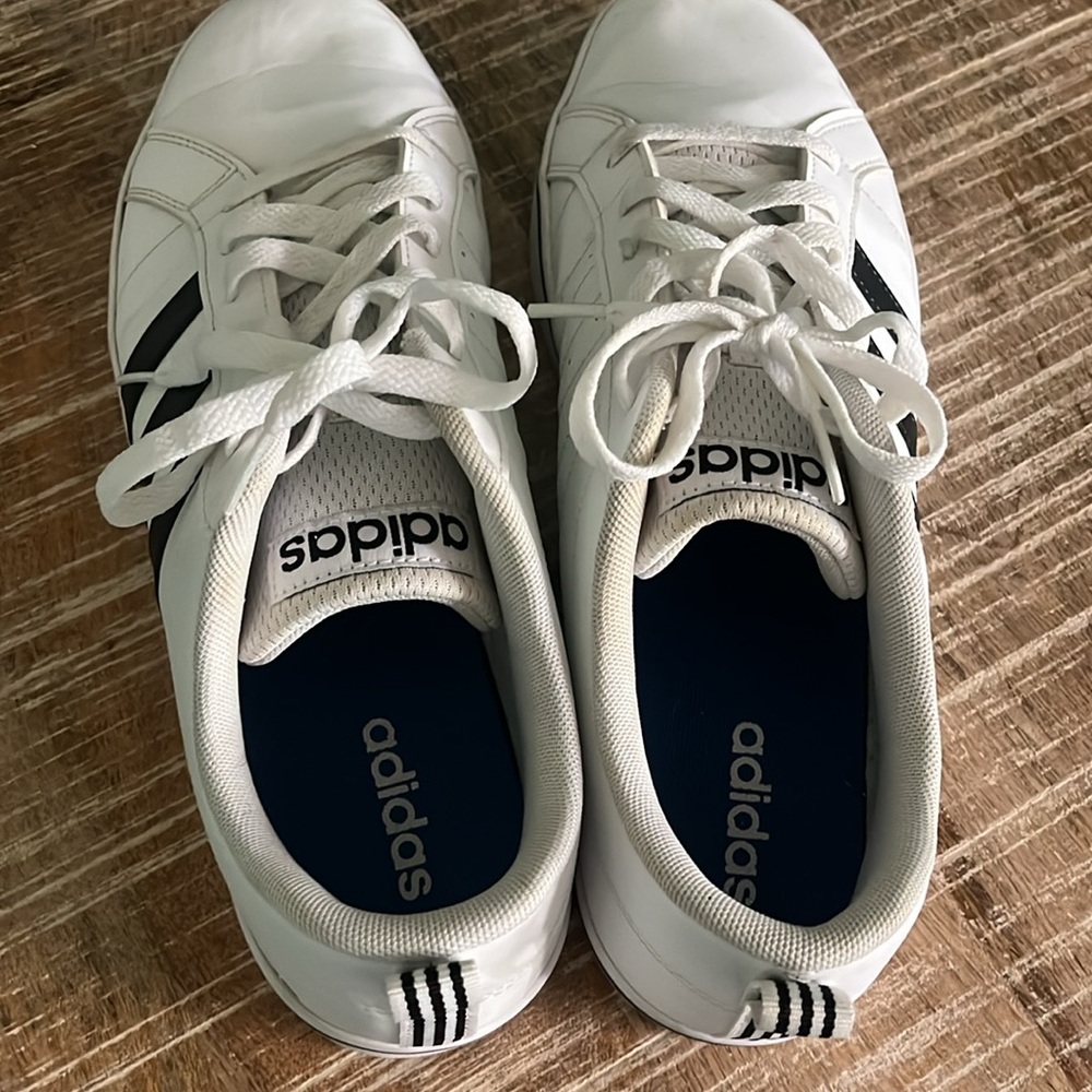 Adidas - Picture 4 of 4